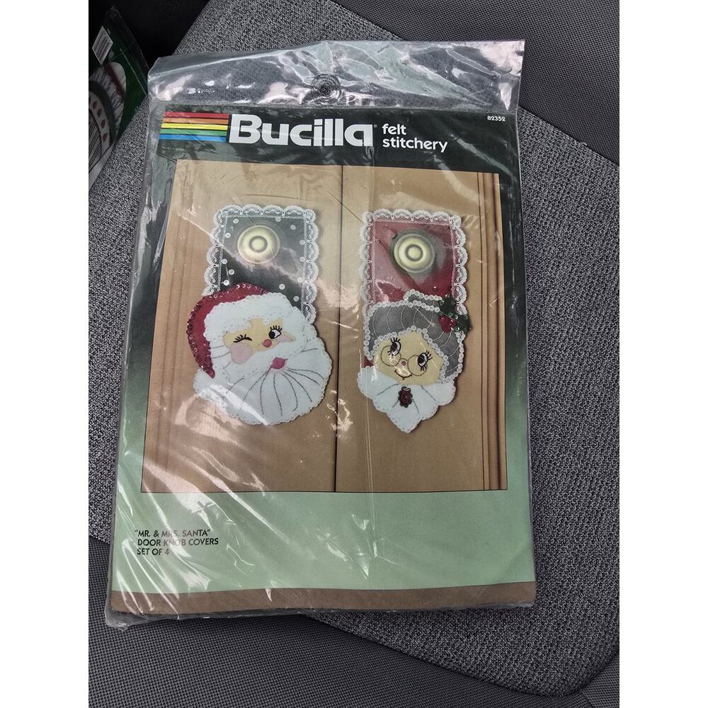 Bucilla Jeweled Felt Lace Mr & Mrs Santa Claus 4 Door Knob Covers 82352 KIT